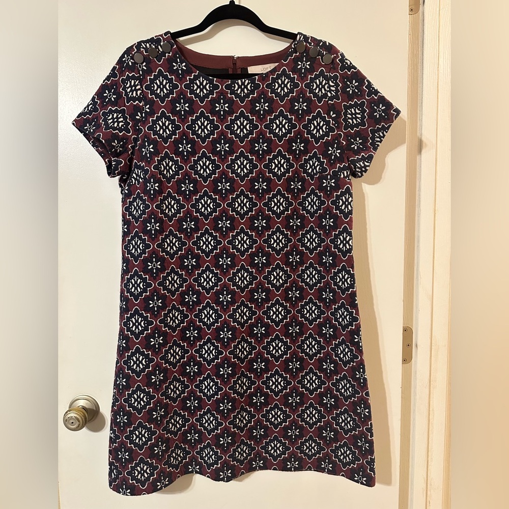 Loft Patterned Short Sleeve Dress size 14